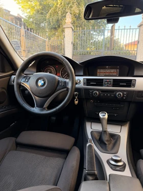 BMW 330 xDrive, снимка 7