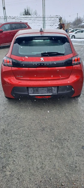 Peugeot 208 1.2 NAVI, снимка 5