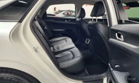 Kia K5 * 2.0LPi* ГАЗ* КОЖА* КАМЕРА* НАВИ*  - 16200 € / 31684.45 лв. - 67316320 11