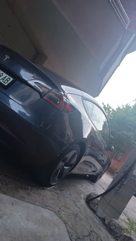 Tesla Model 3 SR+  - 14950 € / 29239.66 лв. - 84872371 15