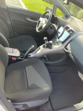 Toyota Auris | Mobile.bg � ����� ������ 10