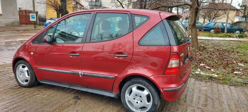 Mercedes-Benz A 170 1.7d Автомат, снимка 5 - Автомобили и джипове - 45647689