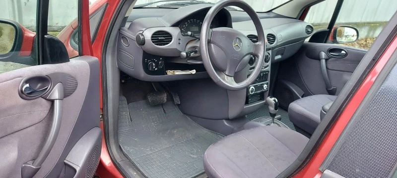 Mercedes-Benz A 170 1.7d Автомат, снимка 8 - Автомобили и джипове - 45647689