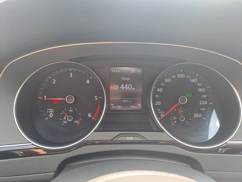 VW Passat 2.0 TDI, снимка 12 - Автомобили и джипове - 46778159