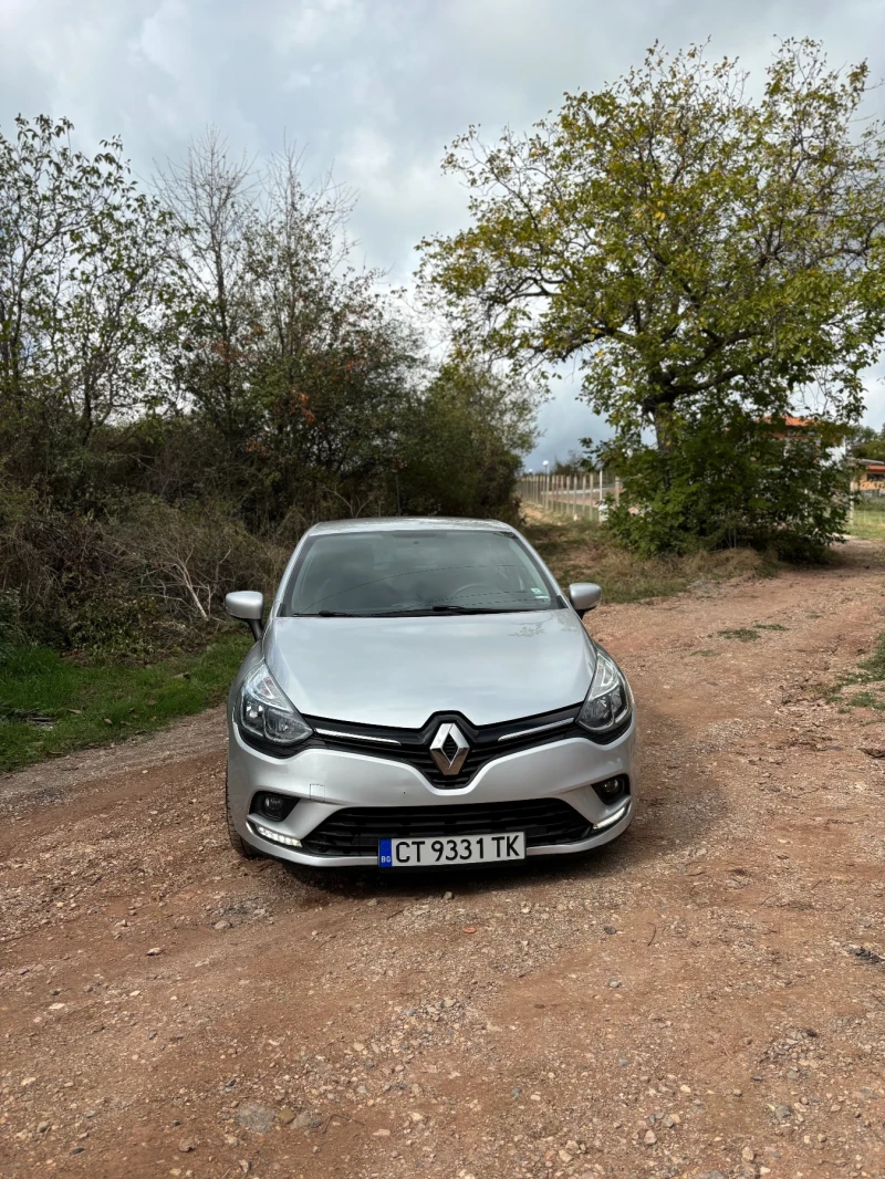 Renault Clio, снимка 1 - Автомобили и джипове - 47481555