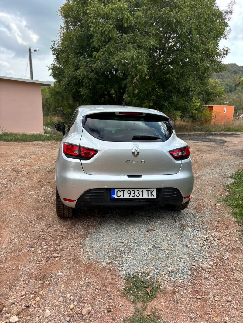 Renault Clio, снимка 4 - Автомобили и джипове - 47481555