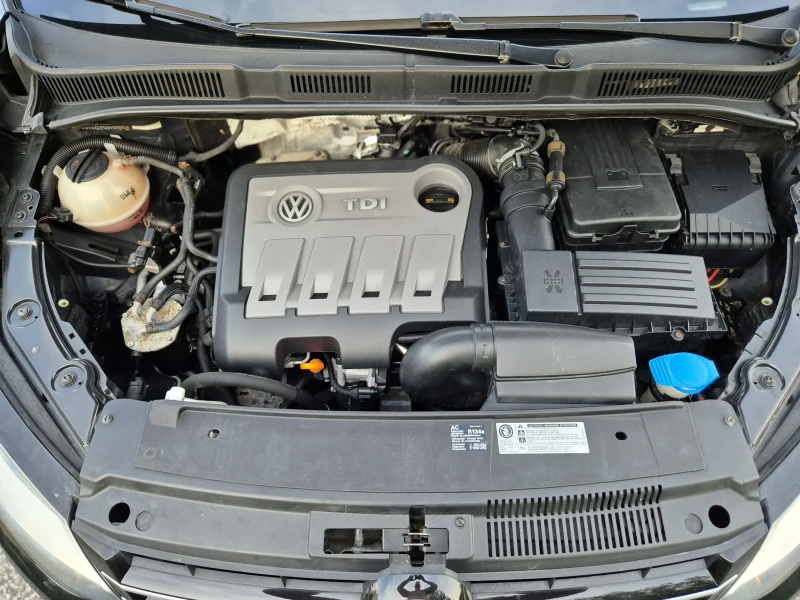 VW Sharan 2.0 TDI, снимка 14 - Автомобили и джипове - 47857300