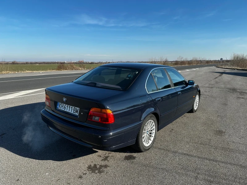 BMW 520, снимка 4 - Автомобили и джипове - 48557867