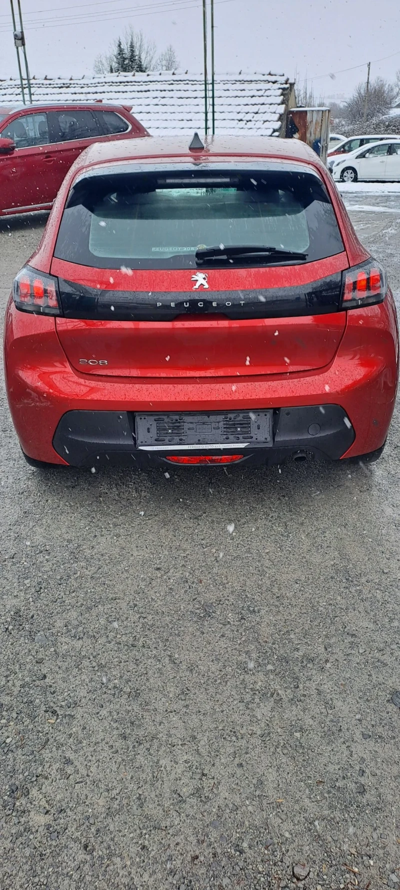 Peugeot 208 1.2 NAVI, снимка 5 - Автомобили и джипове - 48641166