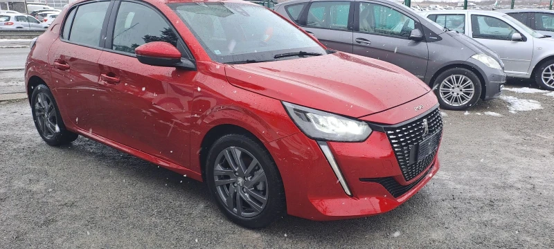 Peugeot 208 1.2 NAVI, снимка 3 - Автомобили и джипове - 48641166