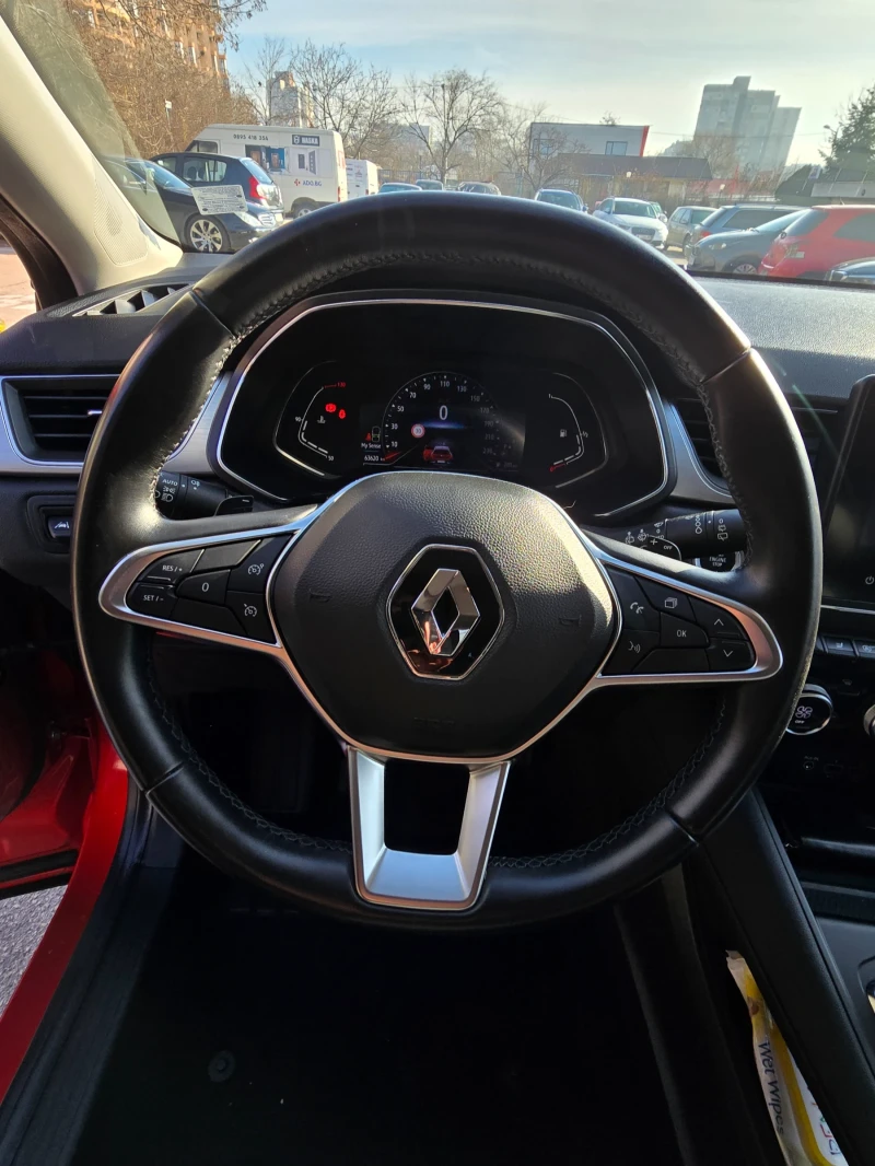 Renault Captur, снимка 10 - Автомобили и джипове - 49049855