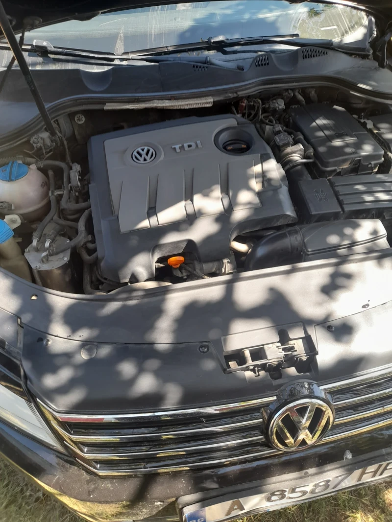 VW Passat, снимка 4 - Автомобили и джипове - 51636864