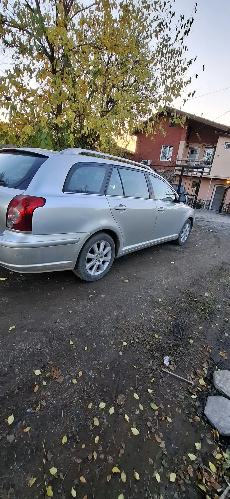 Toyota Avensis 2.0D4D, снимка 9 - Автомобили и джипове - 52258086