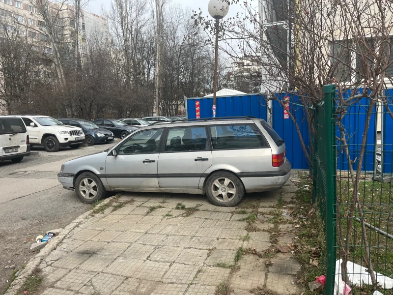 VW Passat, снимка 4 - Автомобили и джипове - 53071853