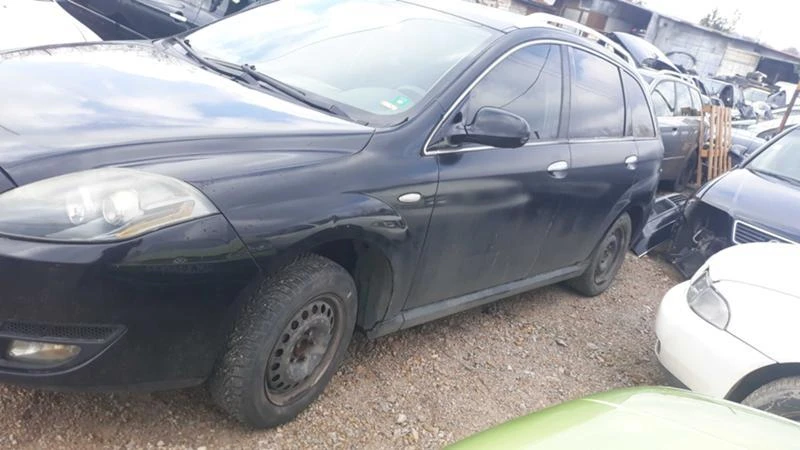 Fiat Croma 1.9 JTD, снимка 2 - Автомобили и джипове - 47602504