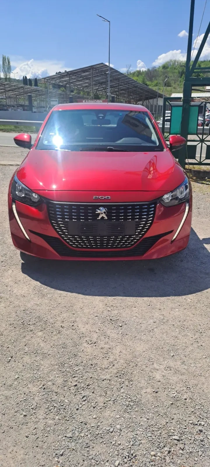 Peugeot 208 1.2 NAVI 37хил.км - изображение 2