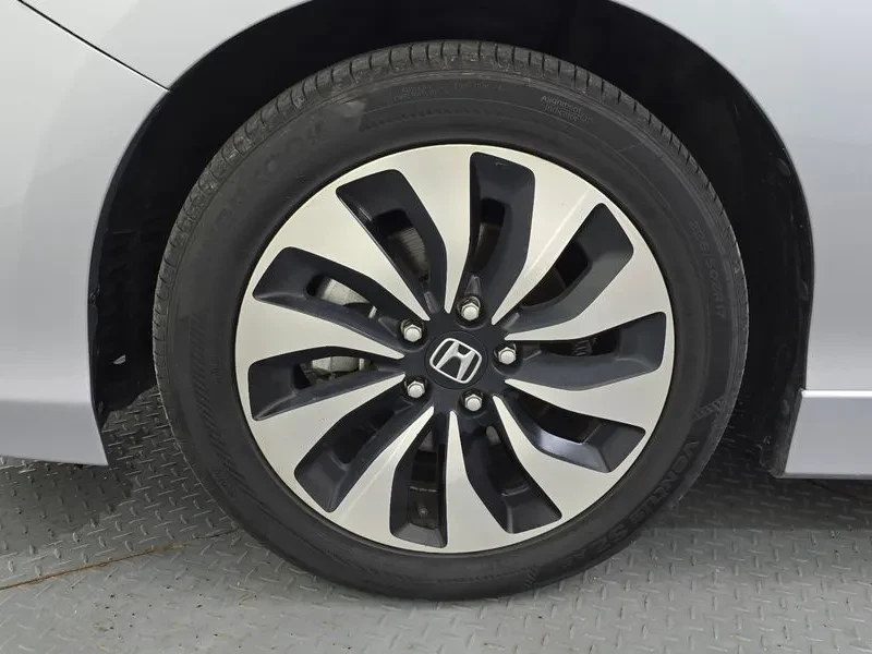 Honda Accord 2.0 Hybrid 9Th Generation, снимка 5 - Автомобили и джипове - 55841504