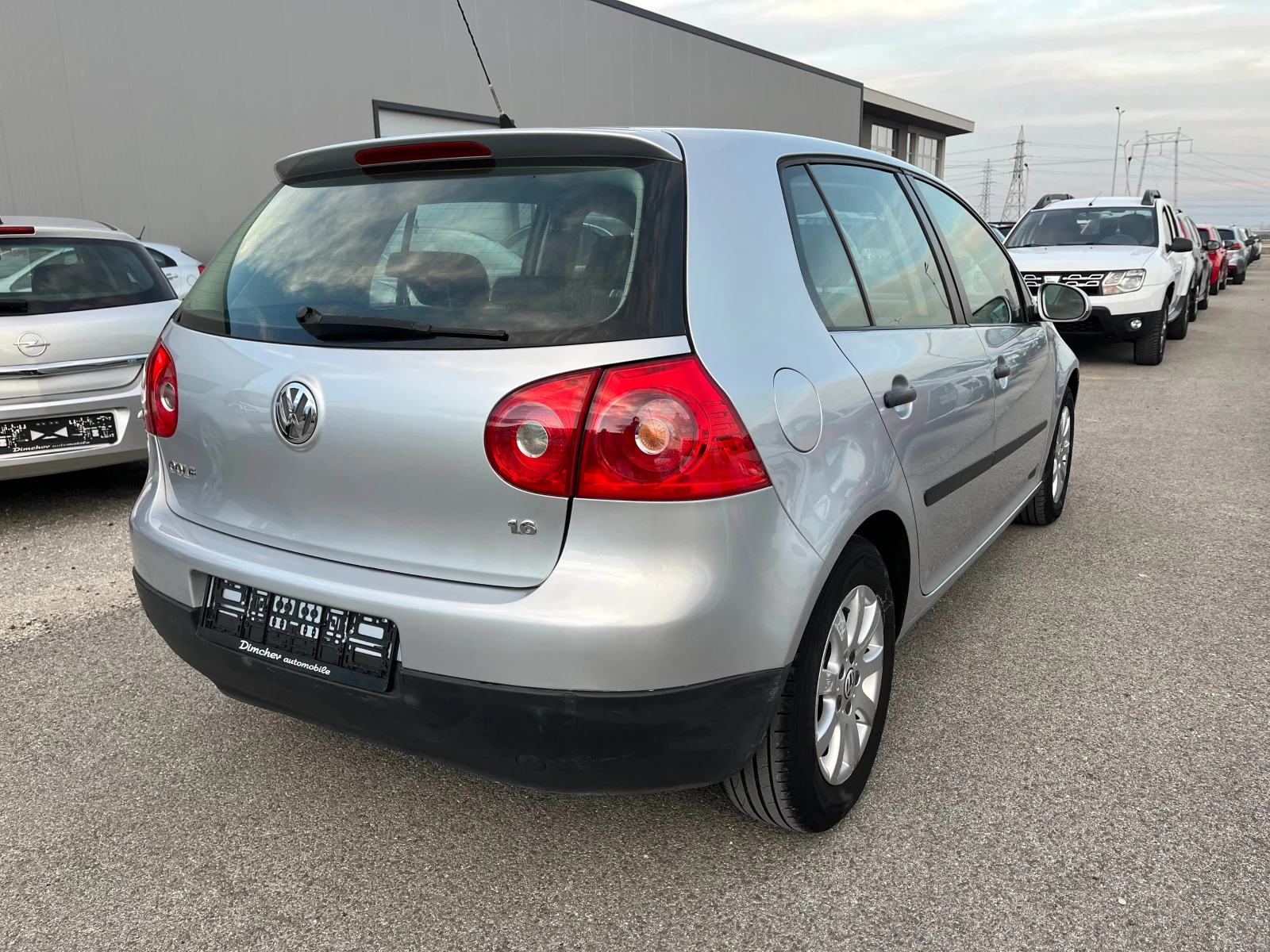 VW Golf 1.6 i GPL - изображение 6