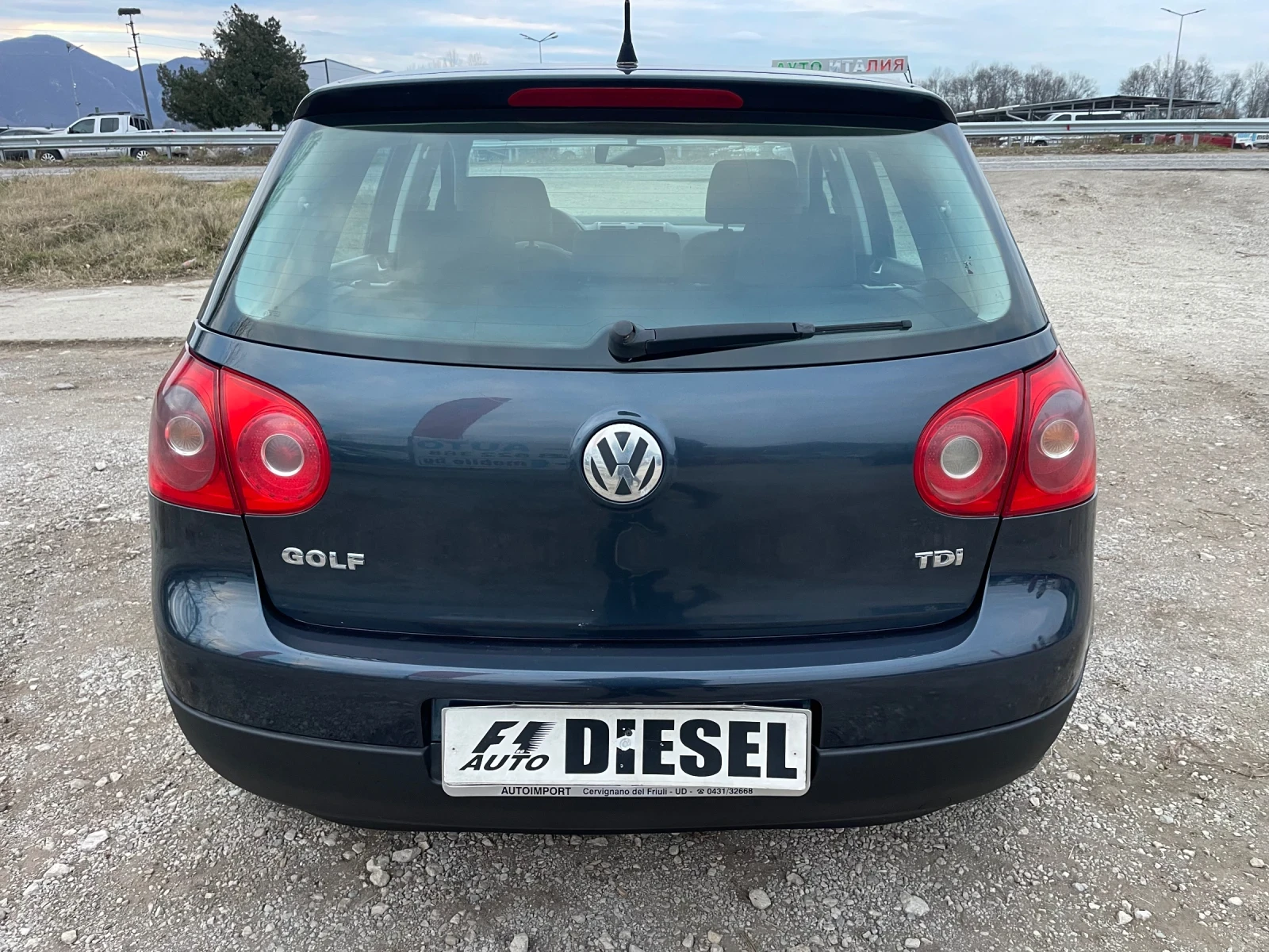 VW Golf 1.9TDI-105-KLIMA-ITALIA - изображение 10