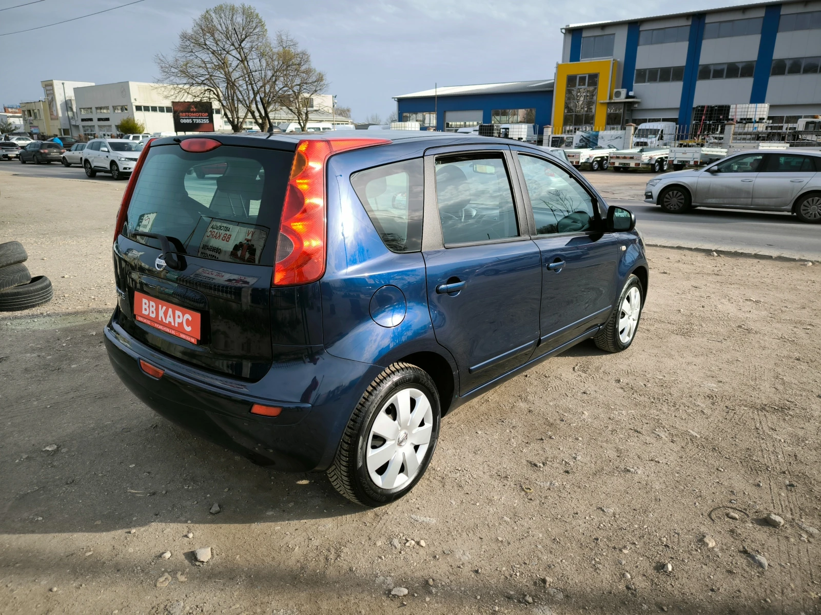 Nissan Note 1.4i - изображение 3