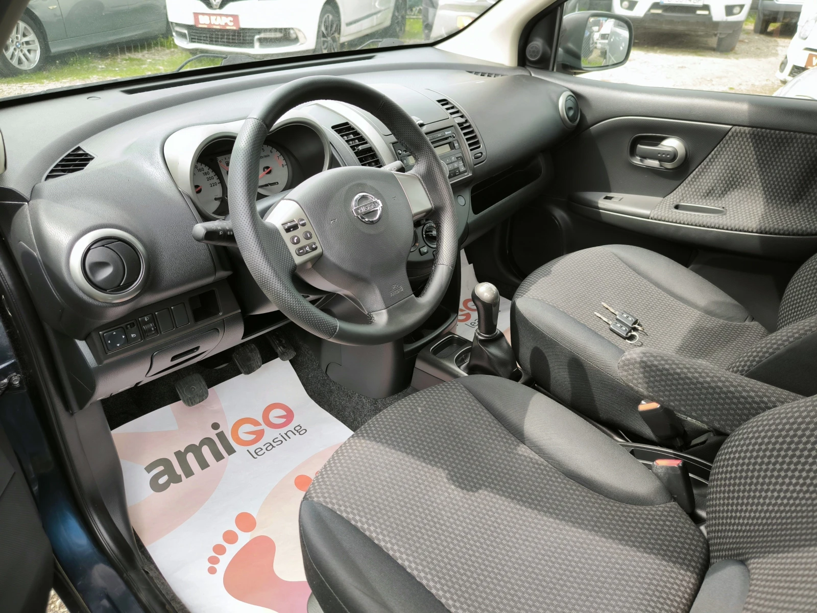 Nissan Note 1.4i - изображение 7