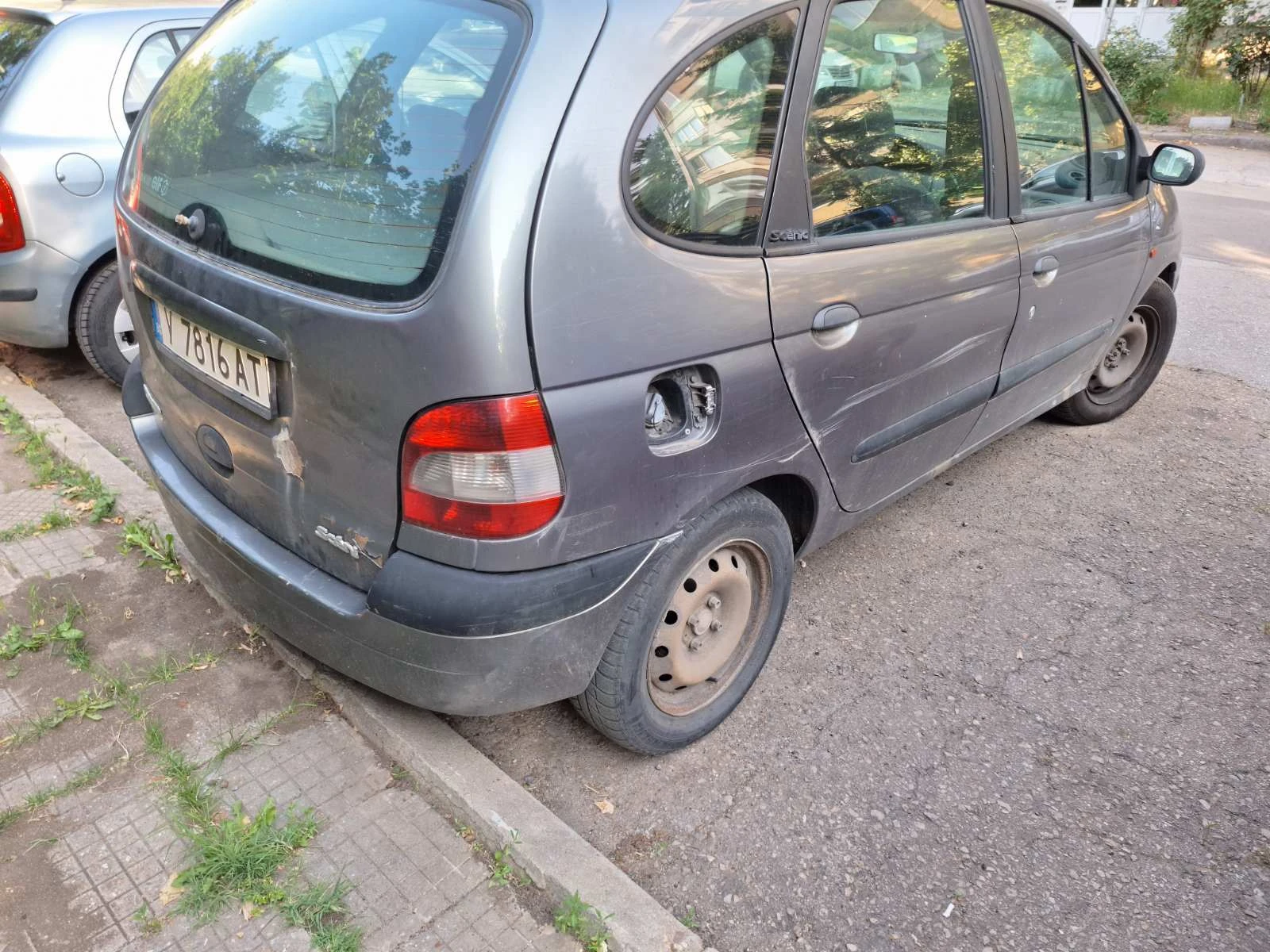 Renault Scenic  - изображение 7