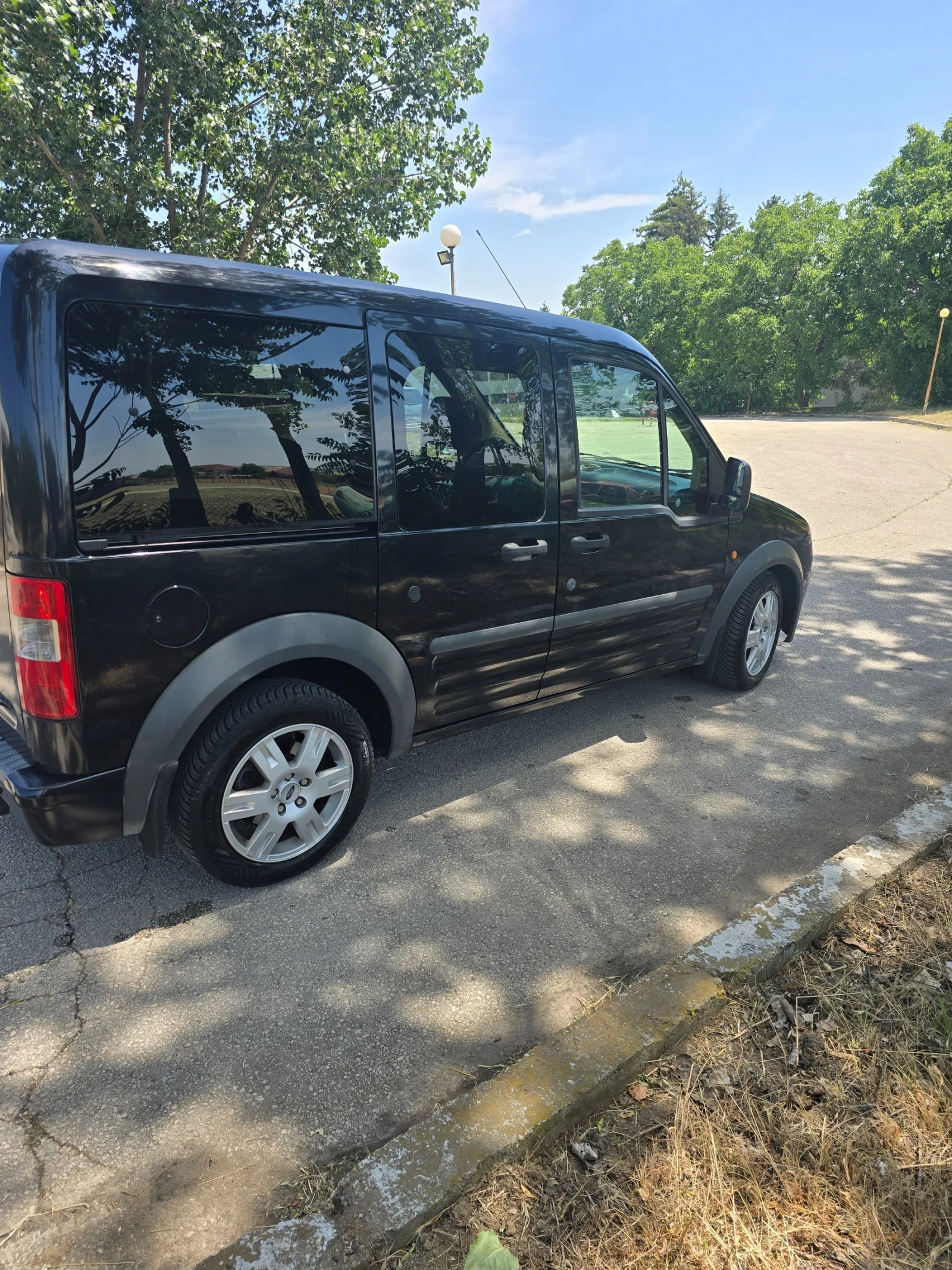 Ford Connect  - изображение 5