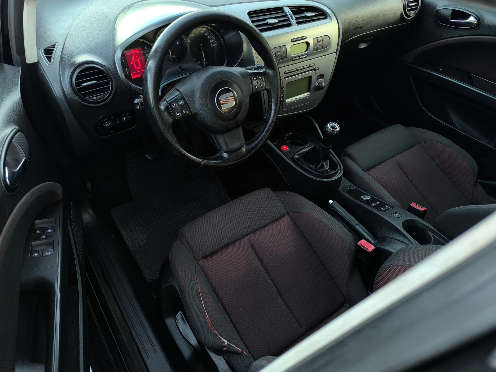 Seat Leon FACE LIFT-1.9TDI-105-- | Mobile.bg   10