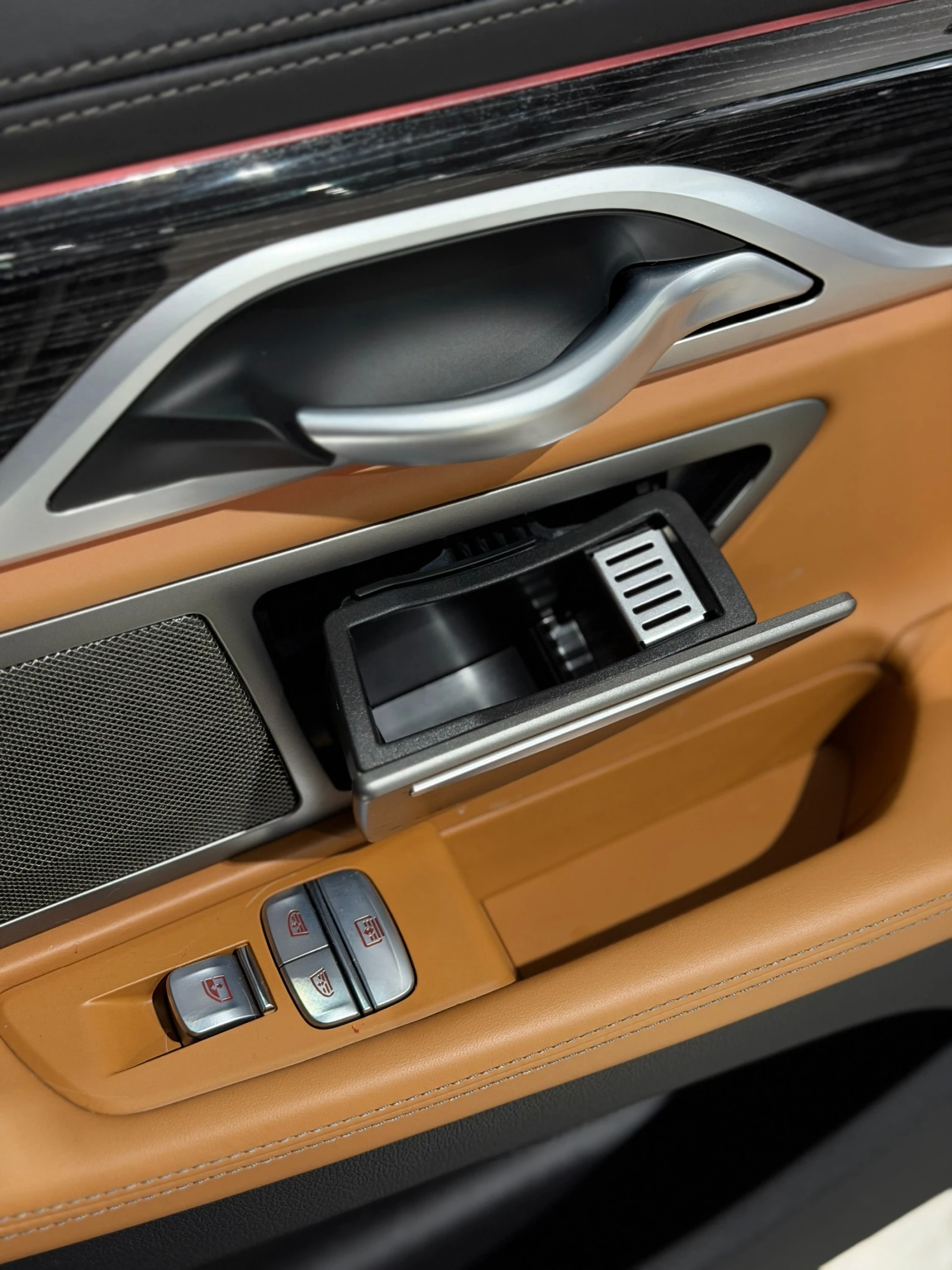 BMW 750 * CARFAX *    | Mobile.bg   16