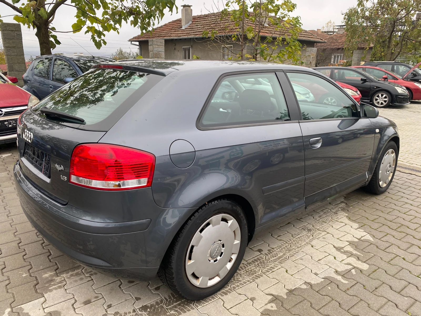 Audi A3 1.6 fsi 102к.с - изображение 4