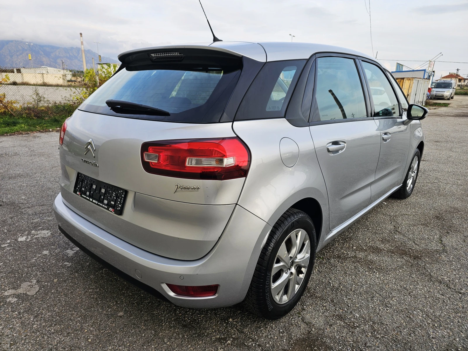 Citroen C4 Picasso 1.6 HDI Exclusive - изображение 7