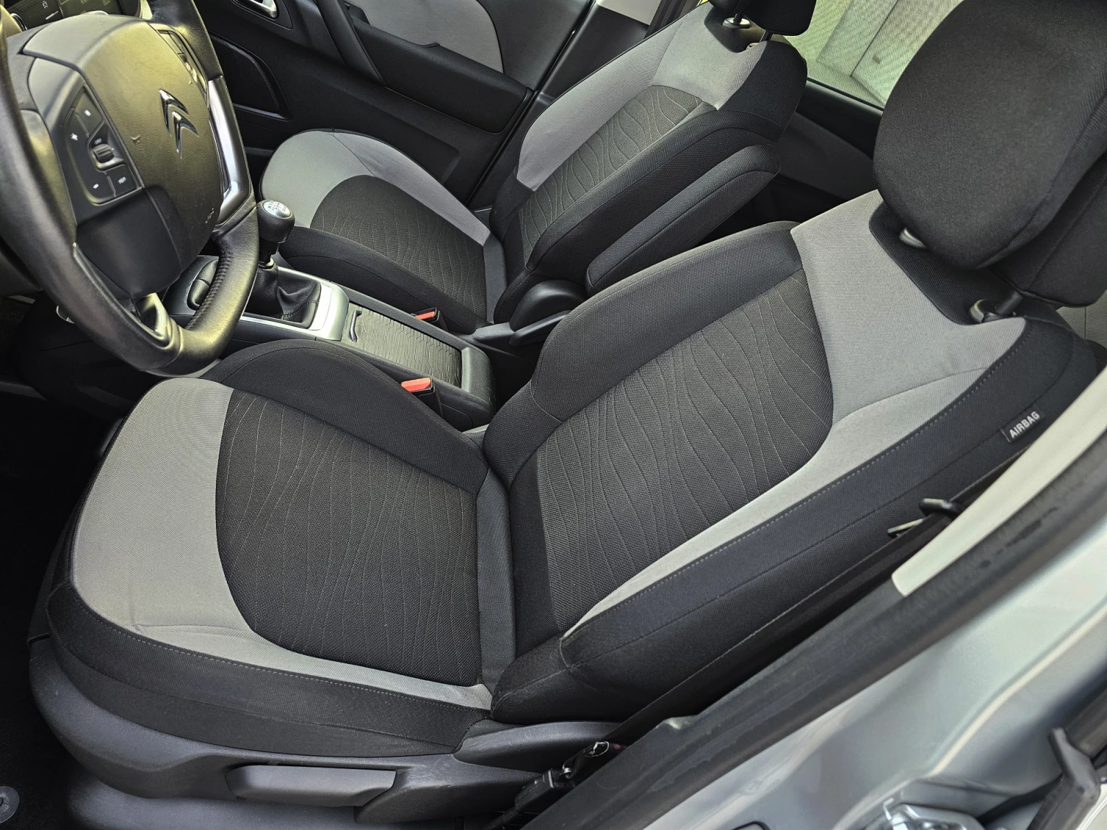 Citroen C4 Picasso 1.6 HDI Exclusive - изображение 10