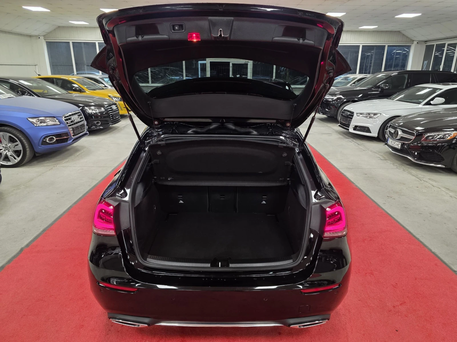 Mercedes-Benz A 220 d | 190hp | DCT 8 | EU6, снимка 16 - Автомобили и джипове - 53752691