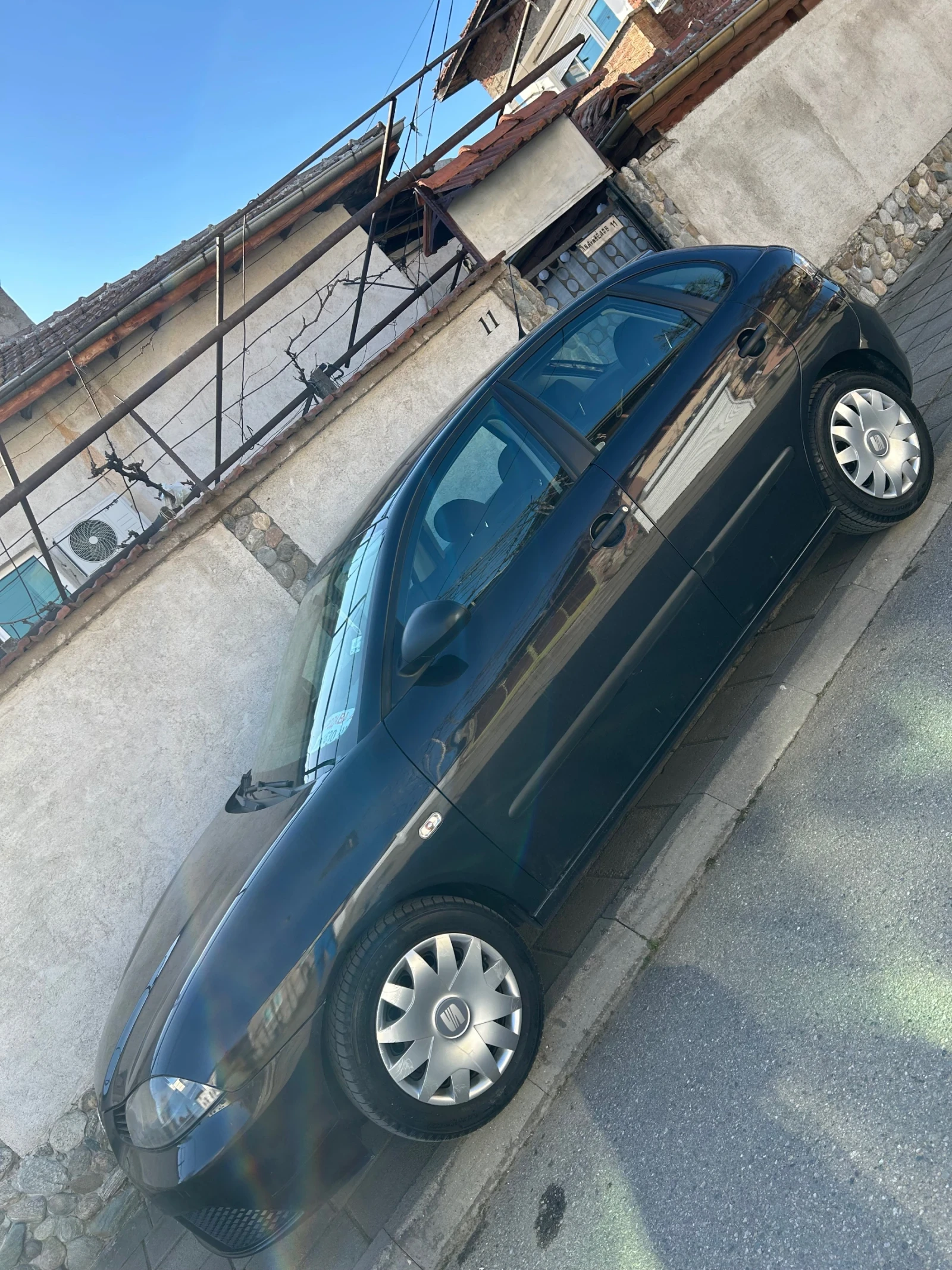 Seat Ibiza GAZ/Benzin, снимка 12 - Автомобили и джипове - 53789525