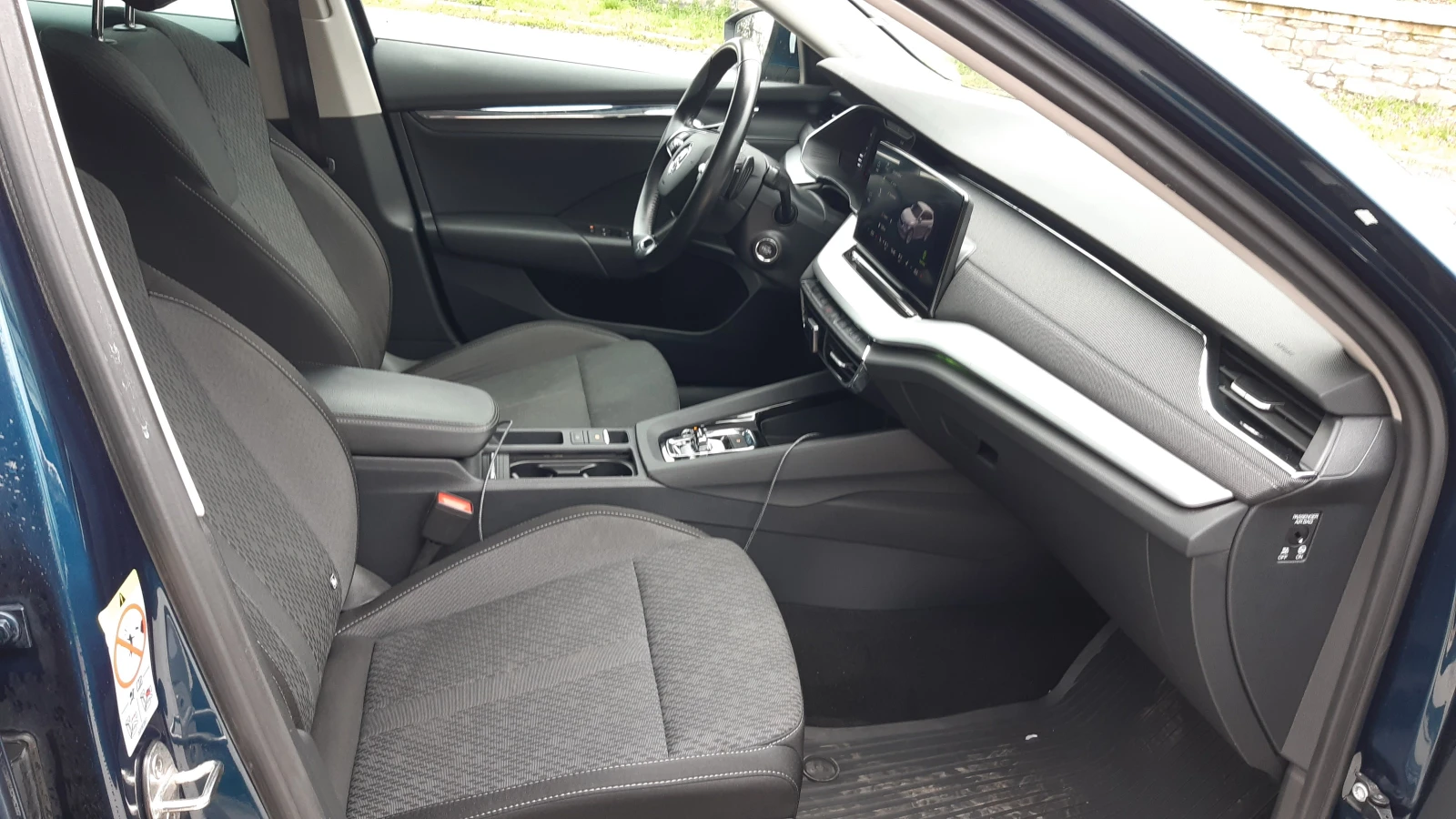 Skoda Octavia Elegance 2.0TDI, снимка 12 - Автомобили и джипове - 54093128