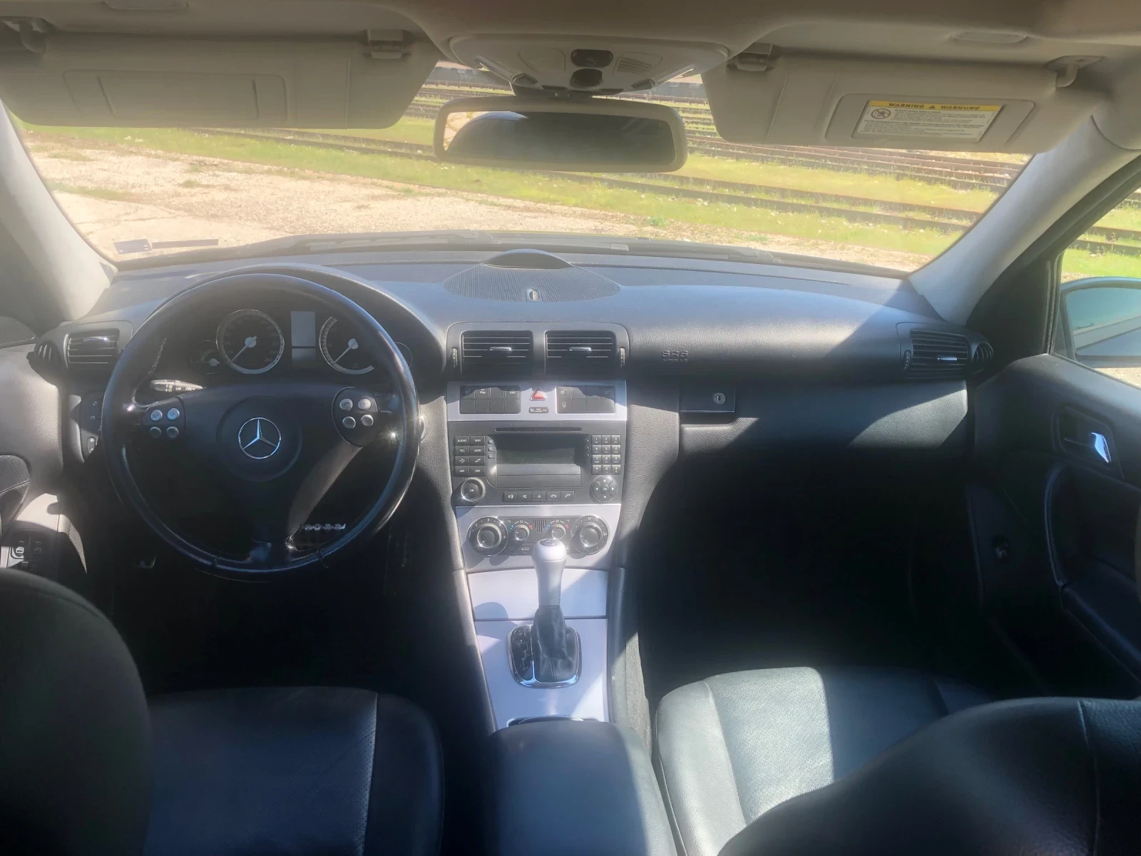 Mercedes-Benz C 180 SPORT Edition, снимка 8 - Автомобили и джипове - 54117520