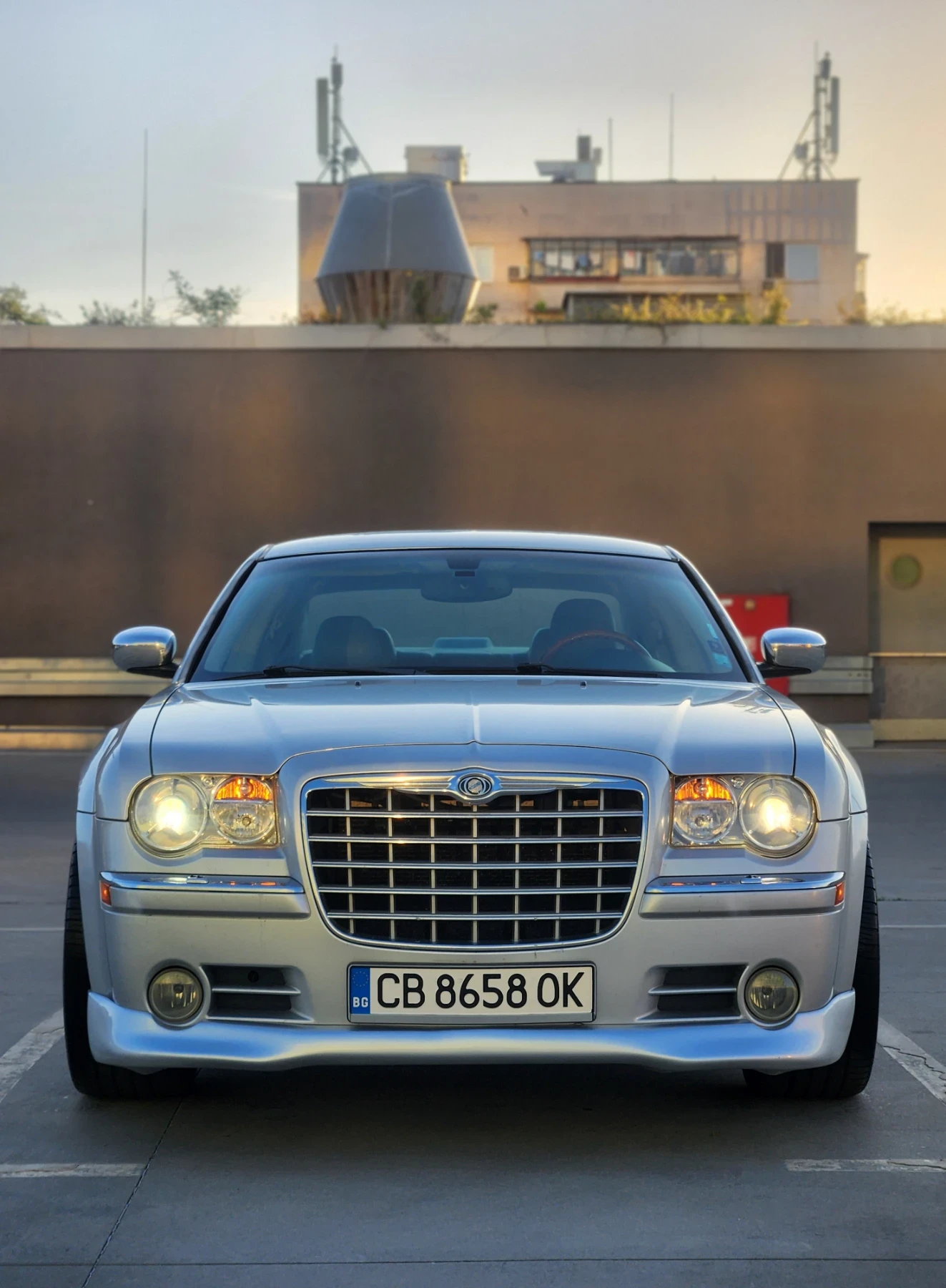 Chrysler 300c HEMI, снимка 2 - Автомобили и джипове - 54128697