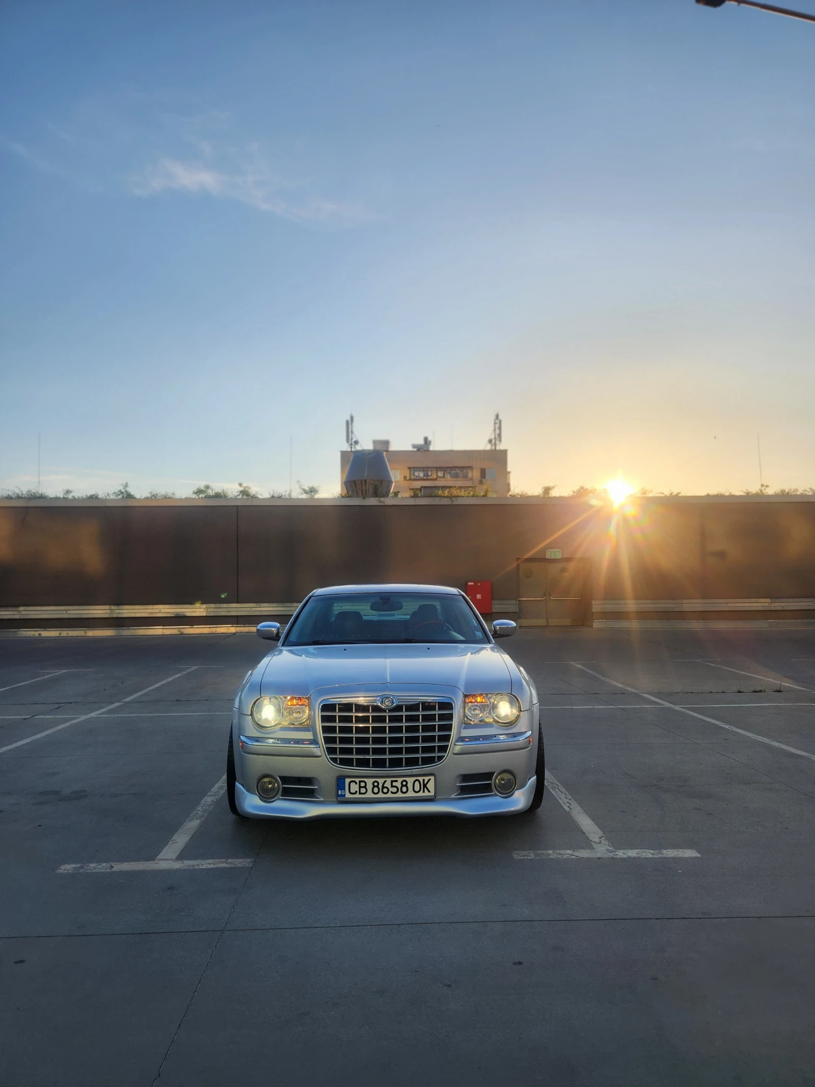 Chrysler 300c HEMI, снимка 8 - Автомобили и джипове - 54128697