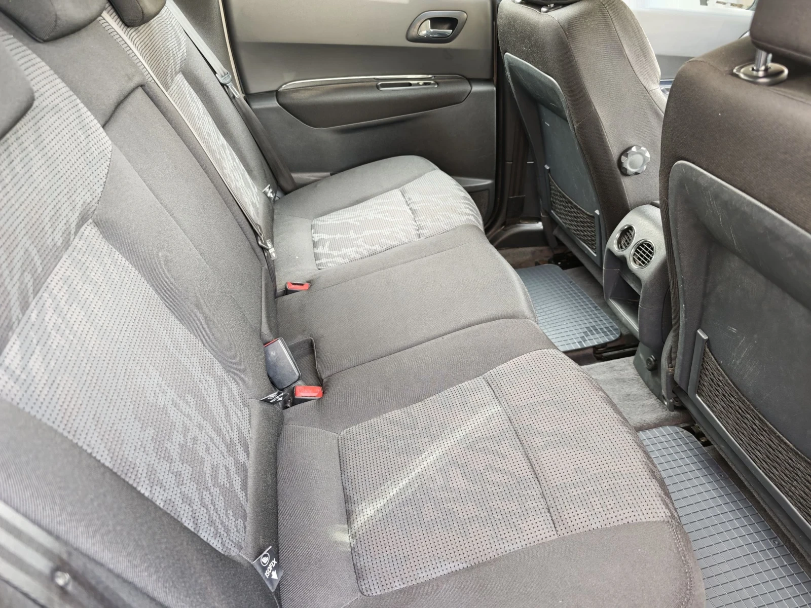 Peugeot 3008 1.6hdi, снимка 9 - Автомобили и джипове - 54226491