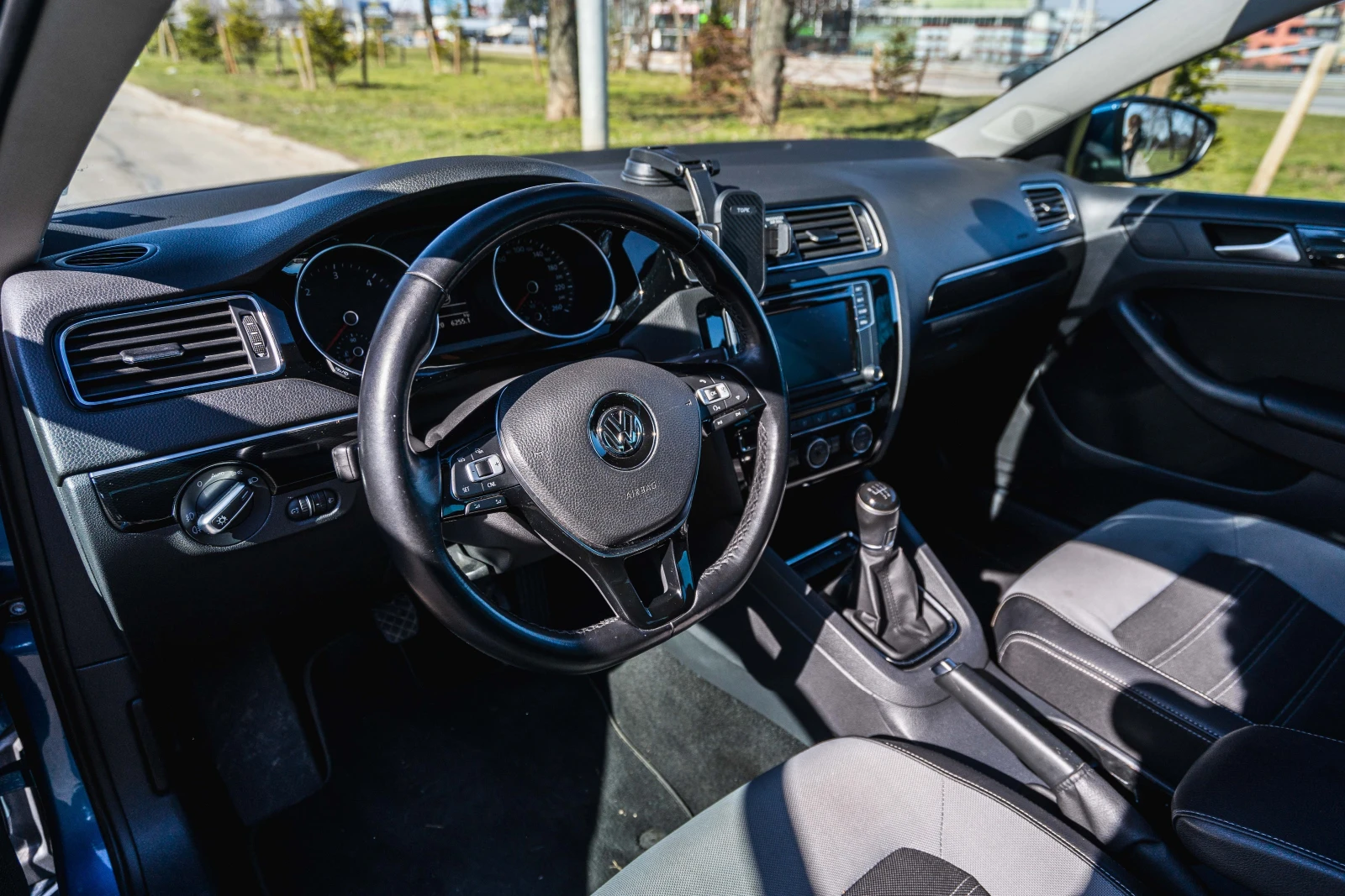 VW Jetta Highline 2.0TDI BMT | Mobile.bg � ����������� 13