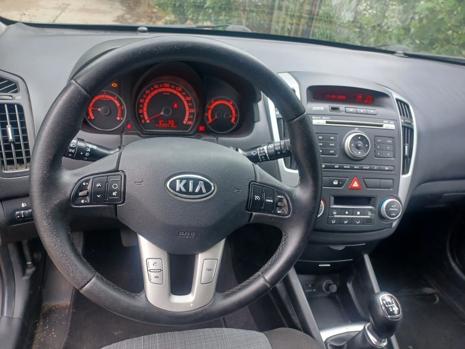 Kia Ceed, снимка 5 - Автомобили и джипове - 55597069