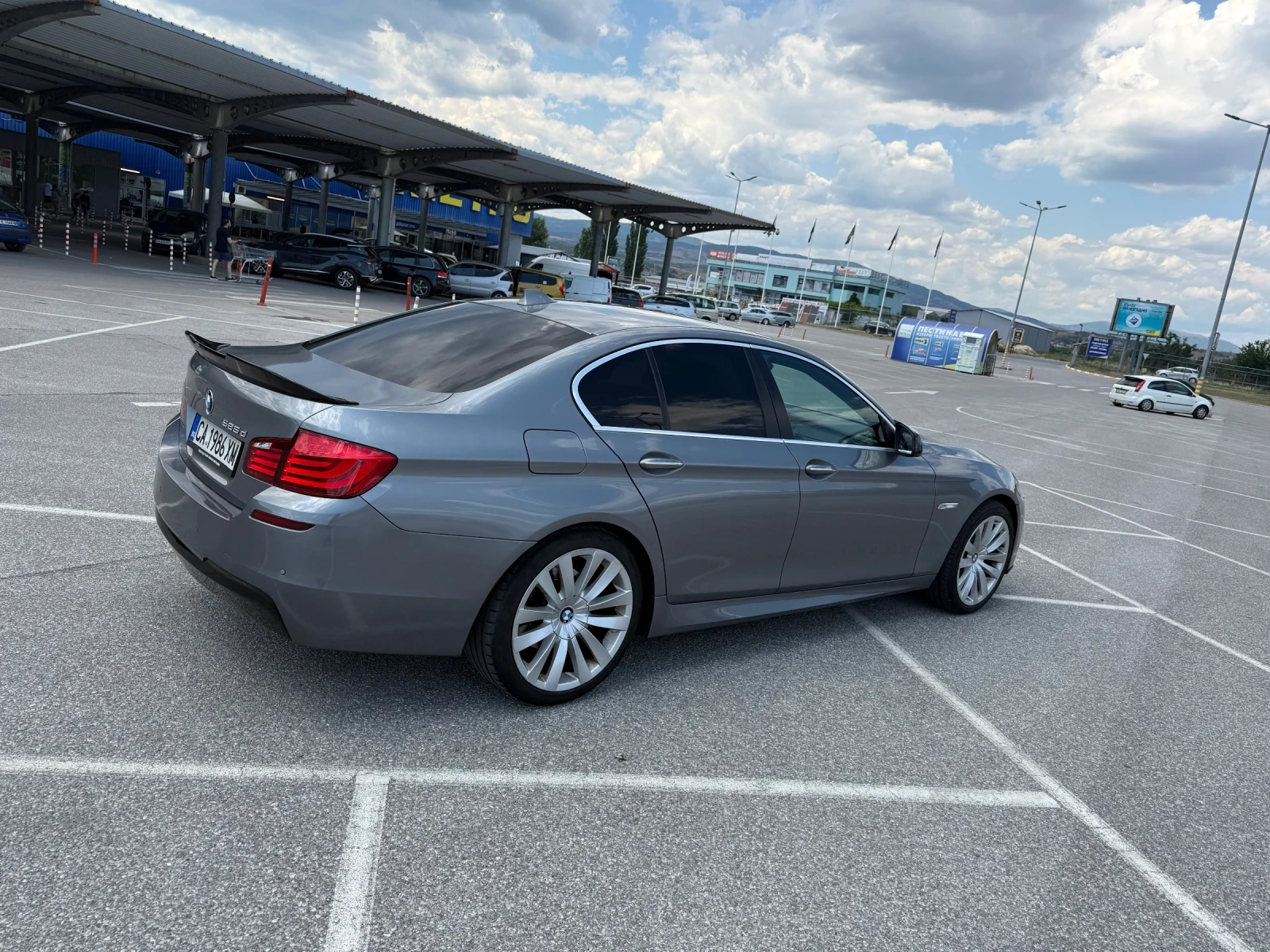 BMW 525, снимка 5 - Автомобили и джипове - 55609900