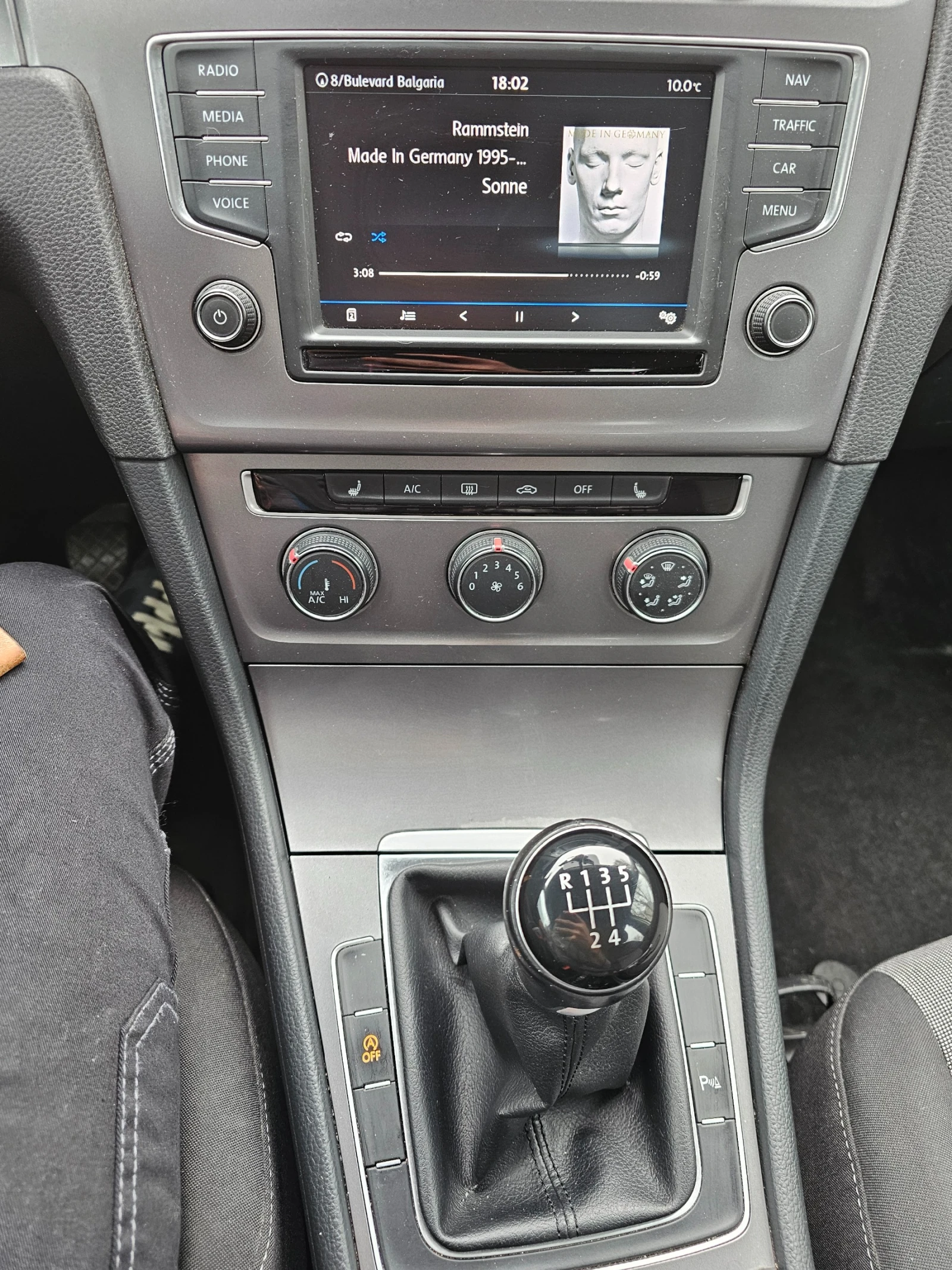 VW Golf Variant VII, снимка 11 - Автомобили и джипове - 55782080