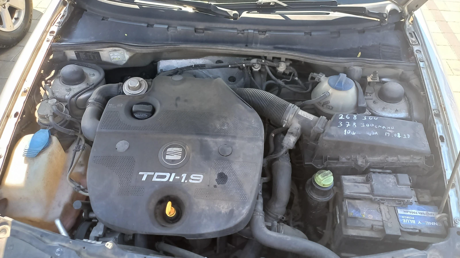 Seat Cordoba, снимка 6 - Автомобили и джипове - 55730546