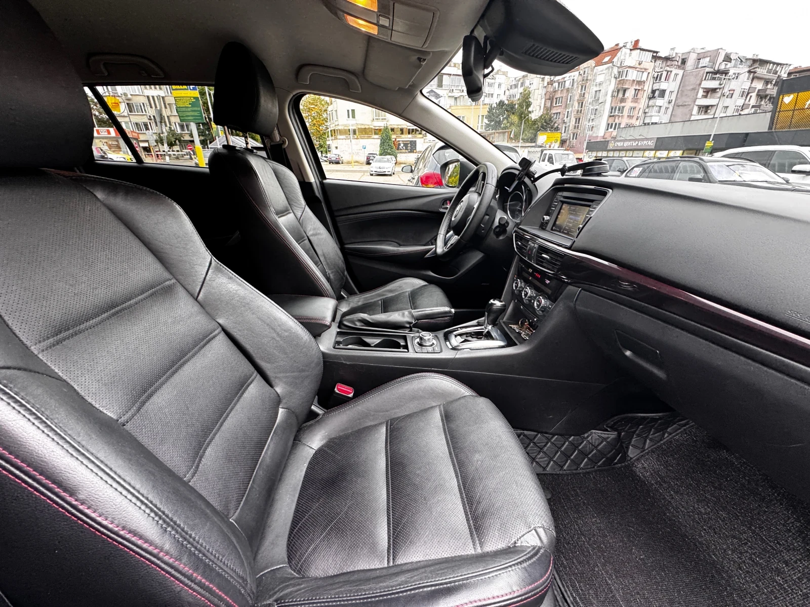 Mazda 6 Skyactive 2.2, снимка 8 - Автомобили и джипове - 56215731
