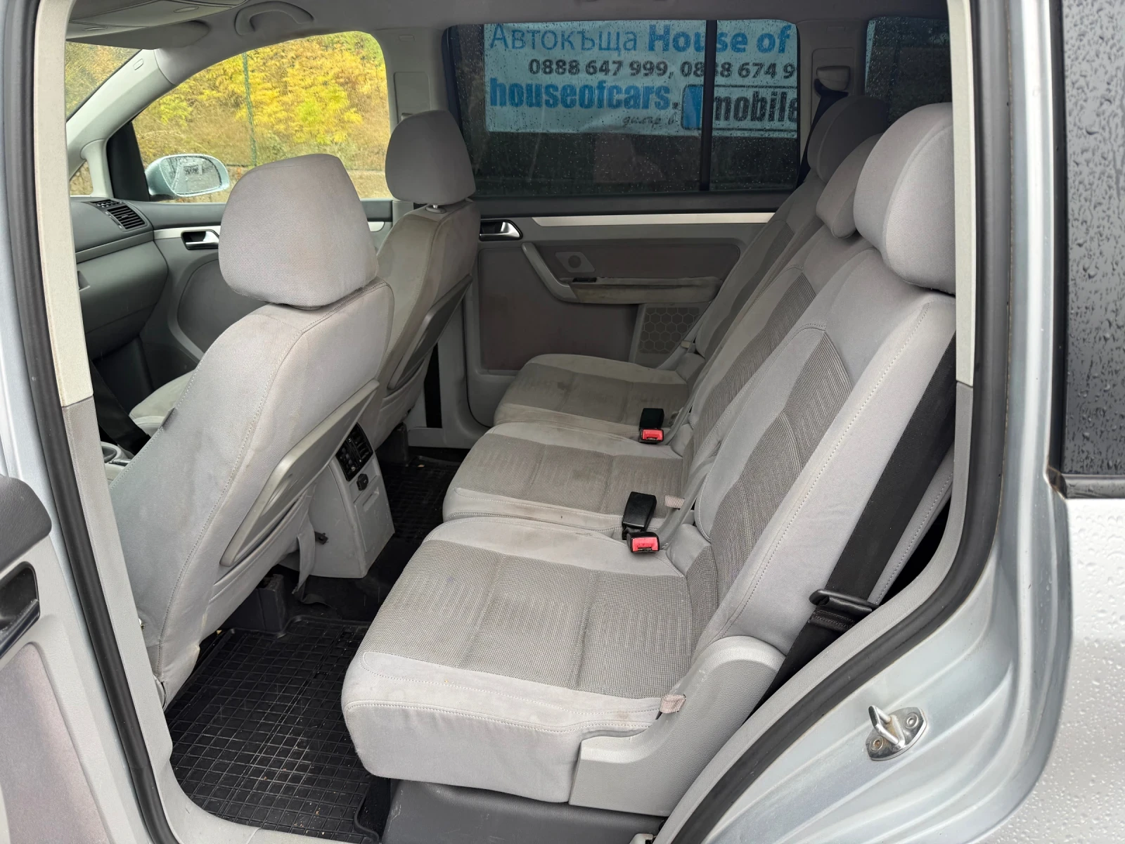 VW Touran 2.0 TDI-170к.с , снимка 8 - Автомобили и джипове - 56748477