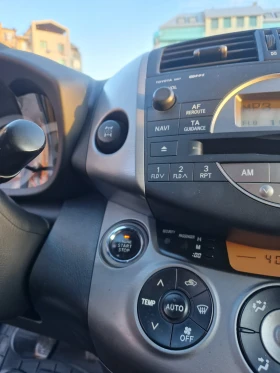 Toyota Rav4 D-4D / Keyless/ Подгрев/ Круиз контрол - 9000 лв. - 28875714 | Car24.bg