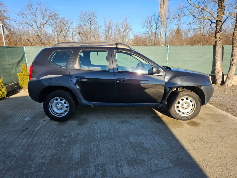 Dacia Duster 1.6i  УНИКАТ!!!, снимка 6 - Автомобили и джипове - 48298635