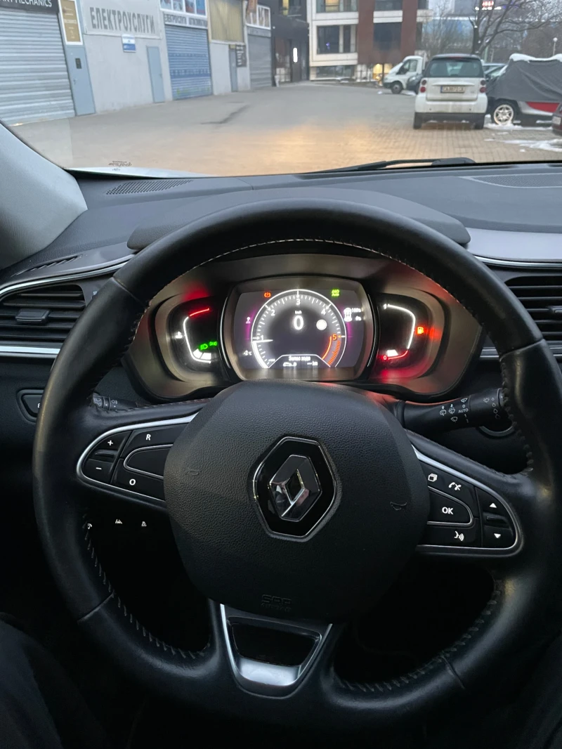 Renault Kadjar 1.6dci, снимка 17 - Автомобили и джипове - 48814380