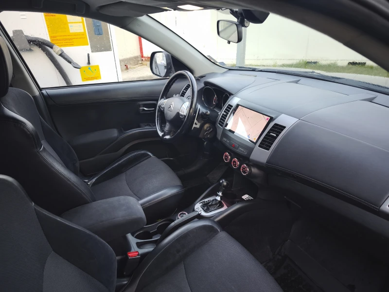 Citroen C-Crosser, снимка 9 - Автомобили и джипове - 52391267